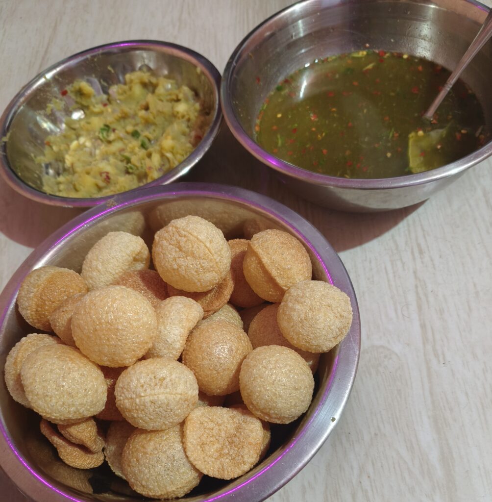 How to Make Fuchka in Bengali Style at Home